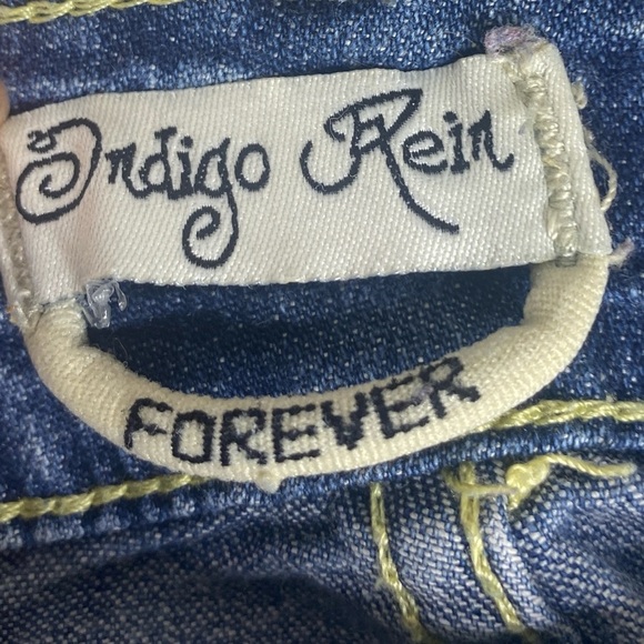 Indigo Rein Juniors Distressed Jeans 9 Blue Tapered Ankle Straight Skinny Leg - Picture 10 of 13